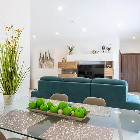 H4- Modern Penthouse With Large Terrace And Views Apartment San Gwann Exterior photo