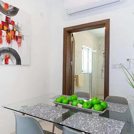 H4- Modern Penthouse With Large Terrace And Views Apartment San Gwann Exterior photo