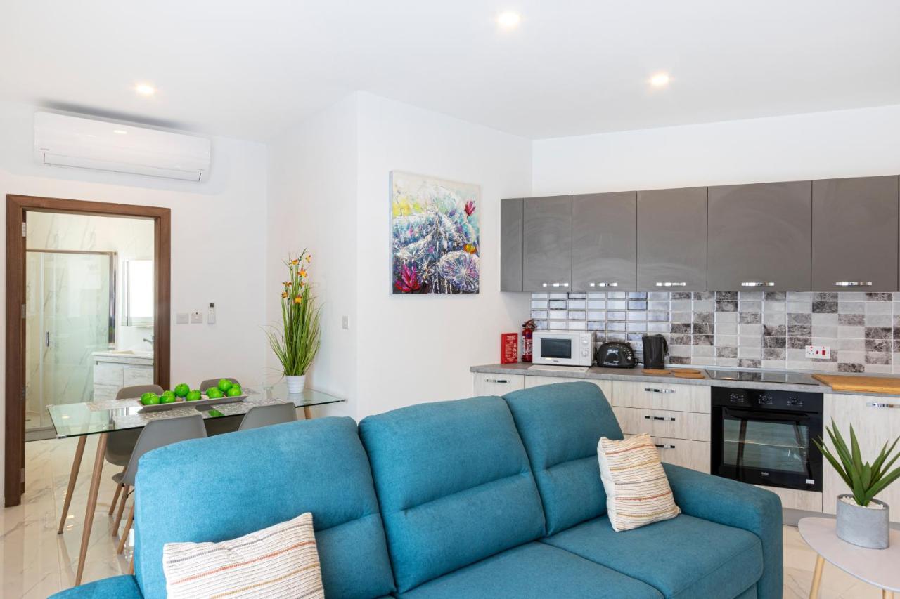 H4- Modern Penthouse With Large Terrace And Views Apartment