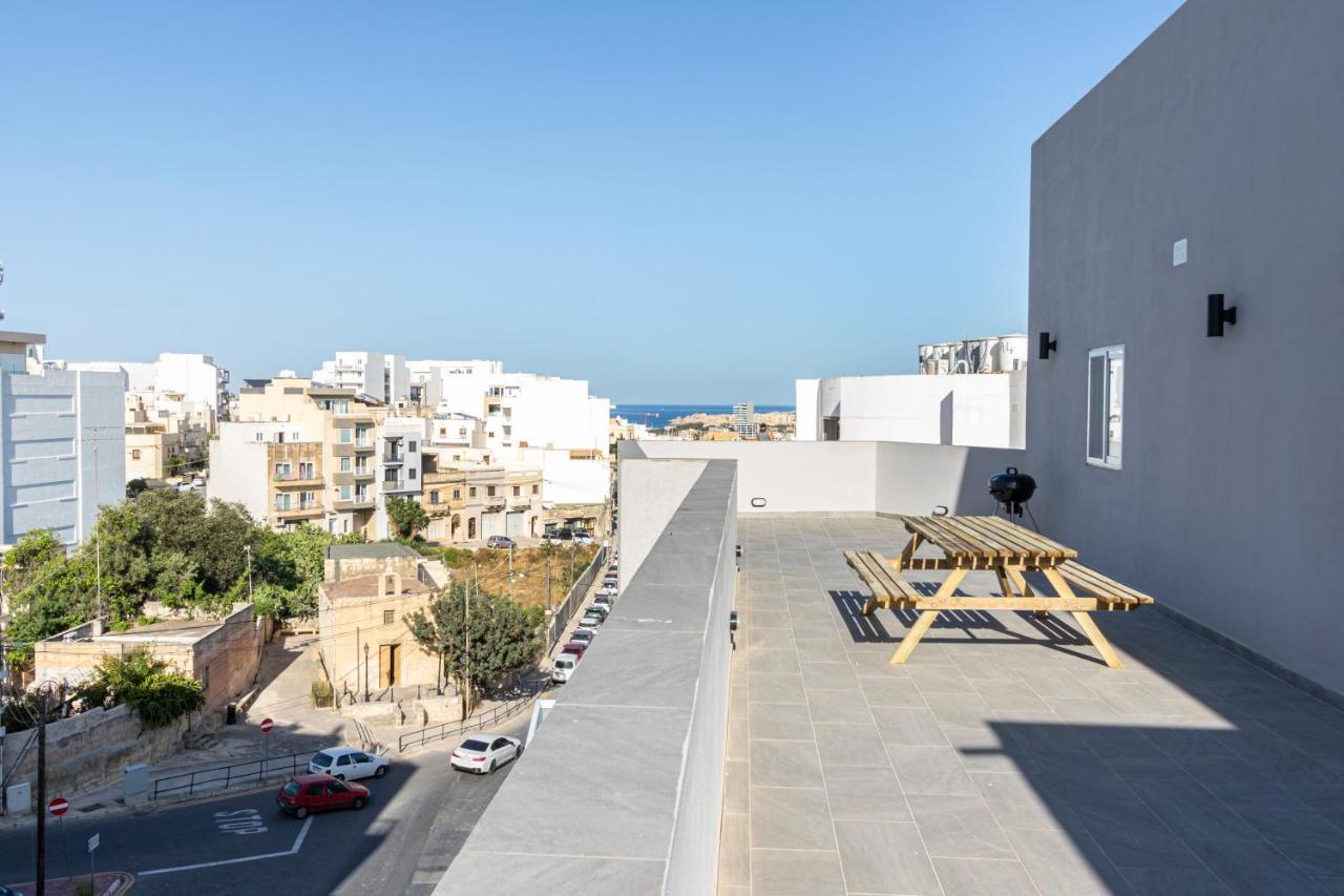 Apartment H4- Modern Penthouse With Large Terrace And Views