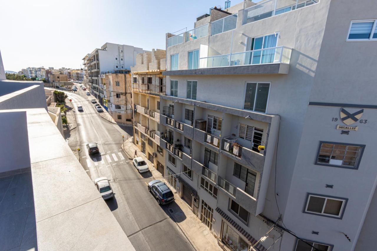 H4- Modern Penthouse With Large Terrace And Views *