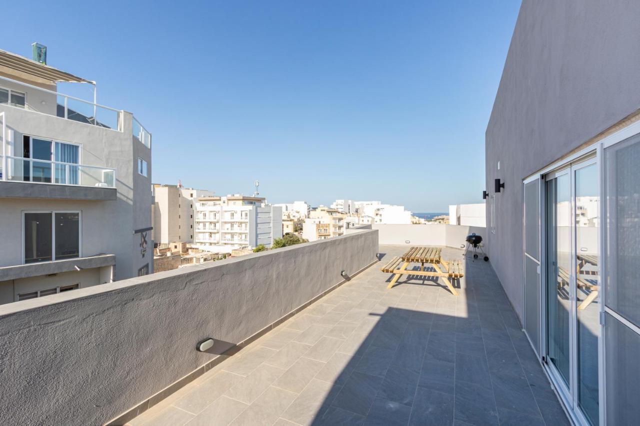 H4- Modern Penthouse With Large Terrace And Views